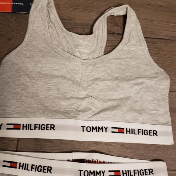 Tommy Hilfiger  leggings set - Picture 4 of 5